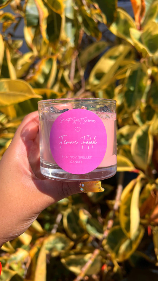 FEMME FATALE MINI image 1